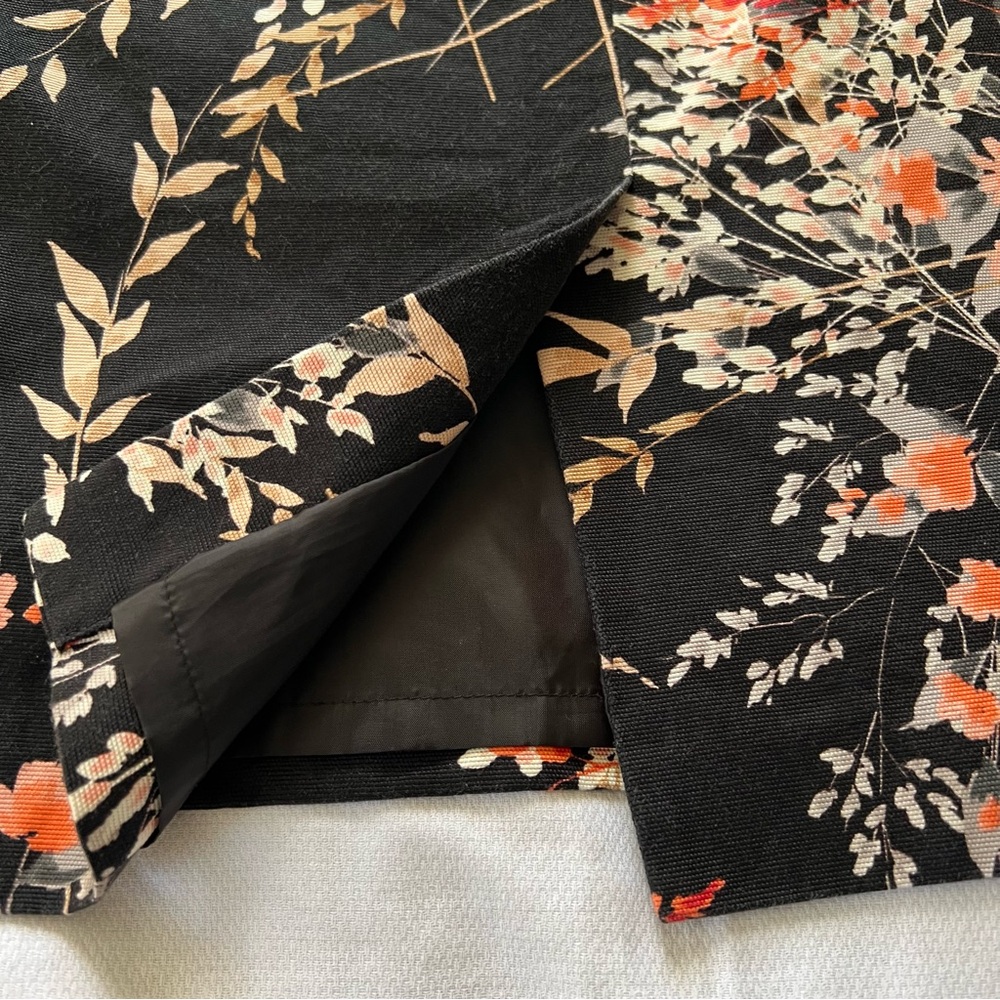 Talbots Black Floral Pencil Skirt - Picture 3 of 4